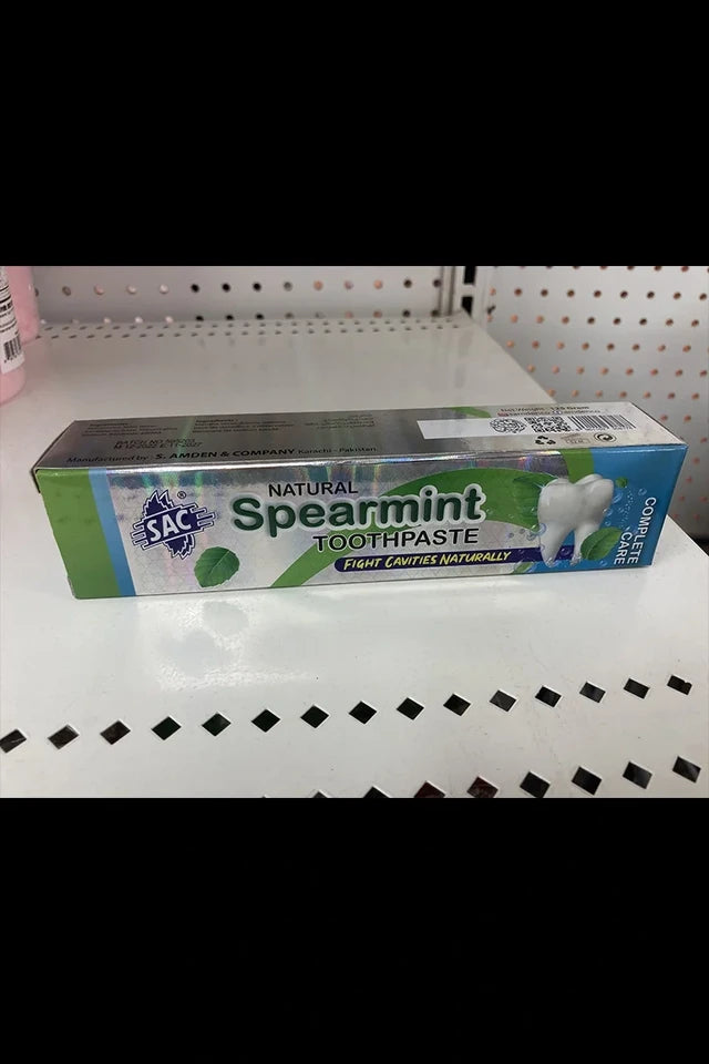 Fresh Up Centre-Filled Gum, Spearmint | WeDoHalal Edmonton